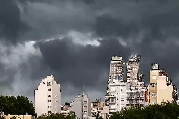 Rige alerta meteorológico para toda la Provincia de Buenos Aires 2 El alerta por tormentas en Ciudad y Provincia de Buenos Aires se mantiene hasta la medianoche