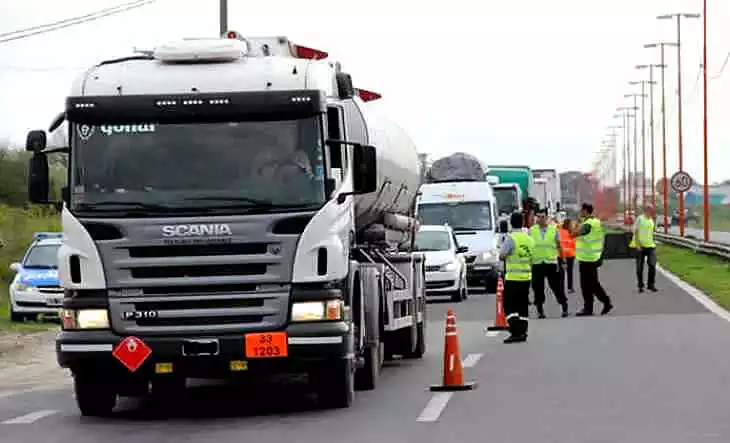 Rige la restricción de camiones por Año Nuevo en rutas | El diario