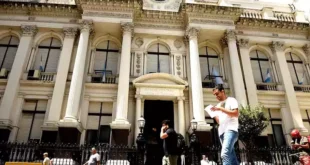 El frente del Banco Central de Argentina (EFE/ Fabián Mattiazzi)