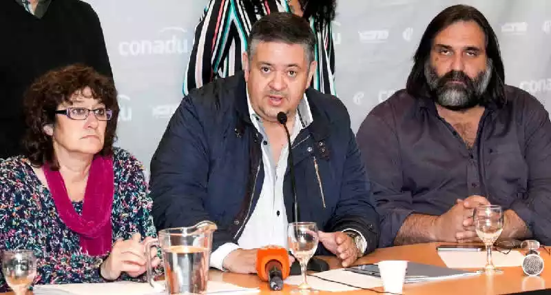 Paro: Podrían descontar el día a los docentes que paren | El diario